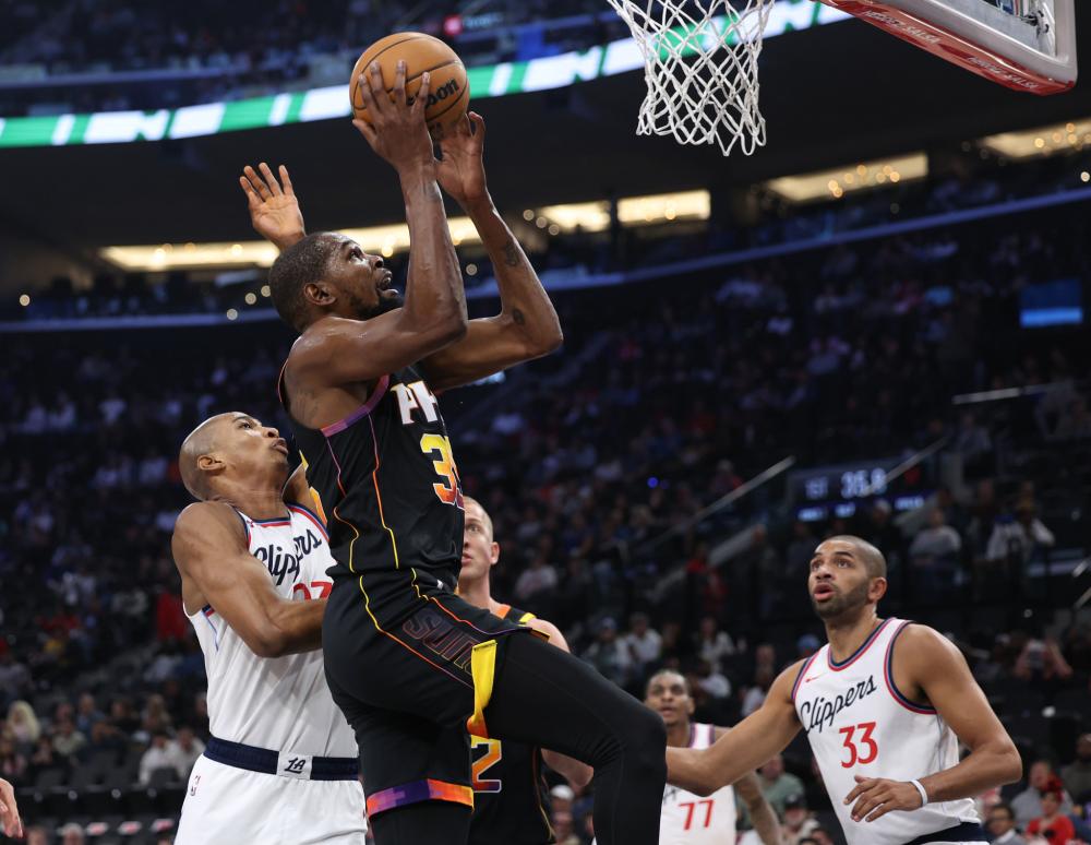 仅仅吸引着 仅仅吸引着