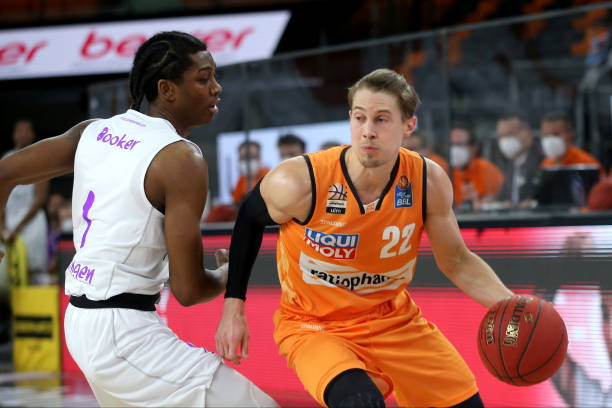 自球队走向 自球队走向