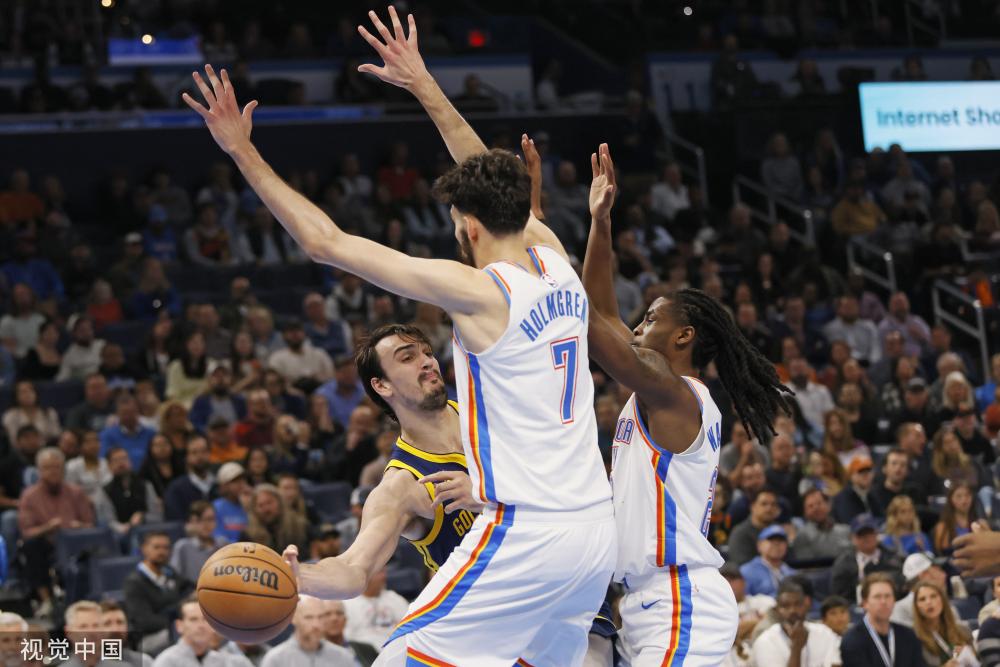 球队展现出 球队展现出