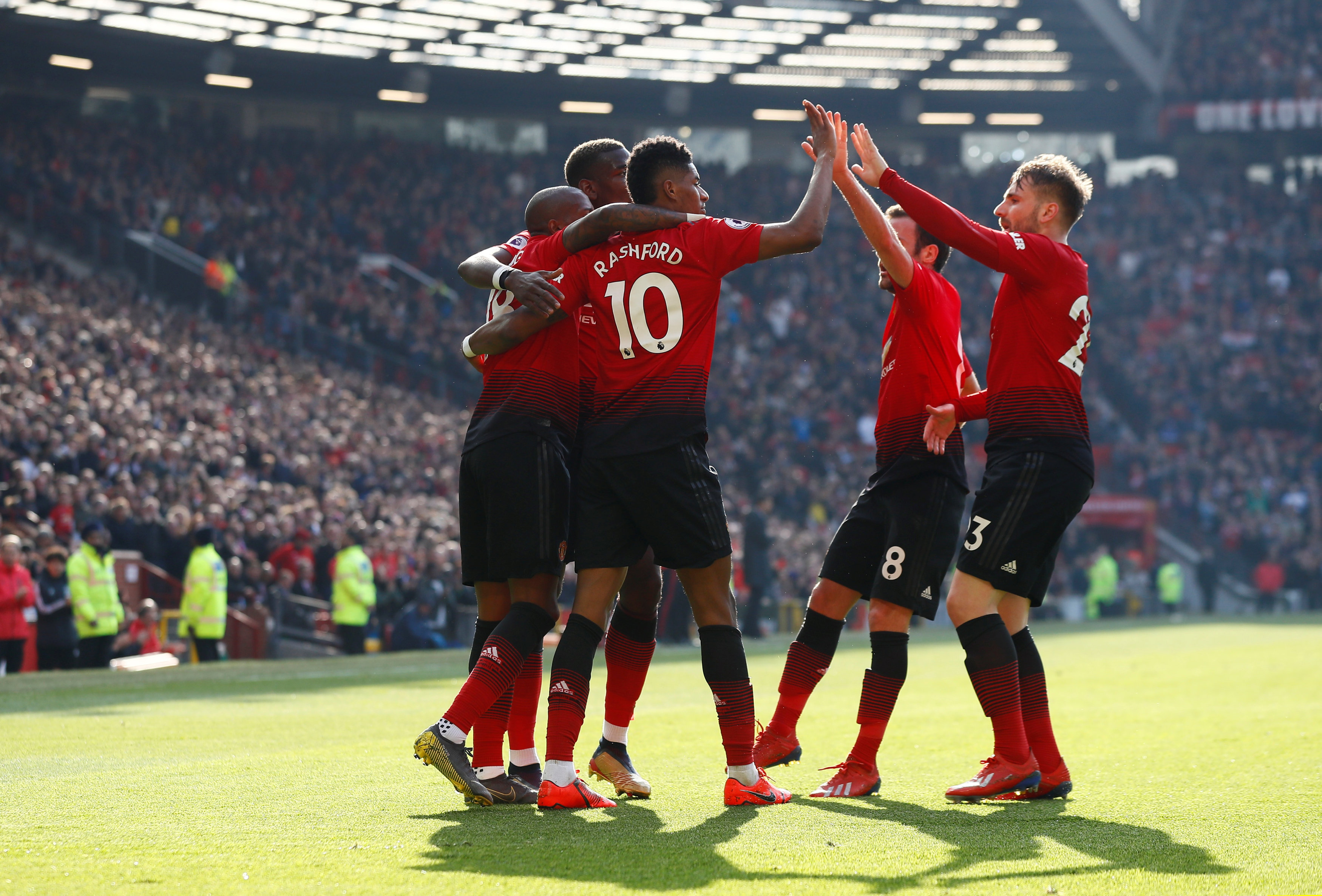 有些瞬间会 有些瞬间会