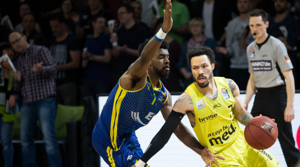 部分中间人 部分中间人